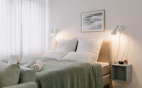 Central Apartment Near Opera - 1 Room